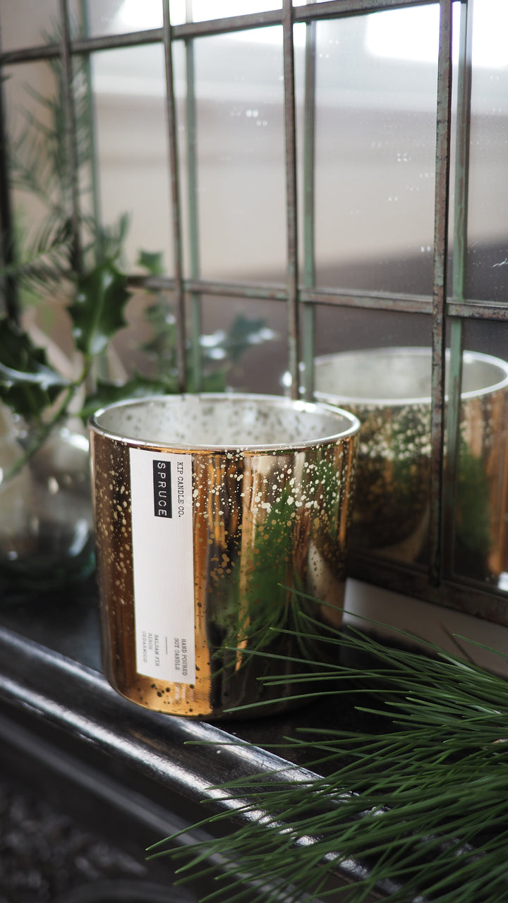 Spruce Coffee Table Candle kip